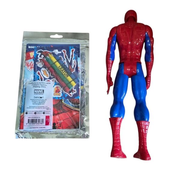 Spiderman Action Figure With Activity Pack - Picture 2 of 2